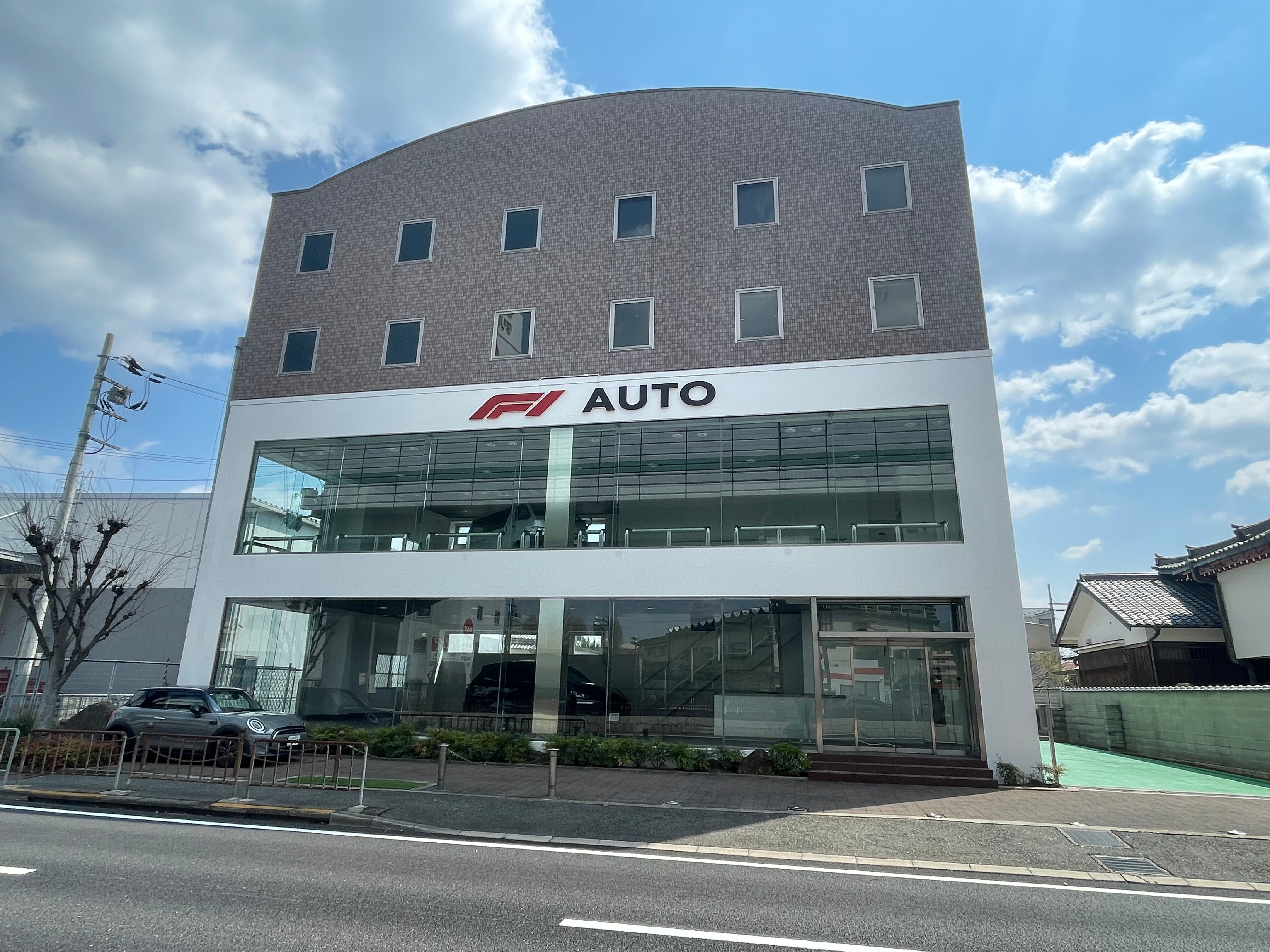 F1AUTO