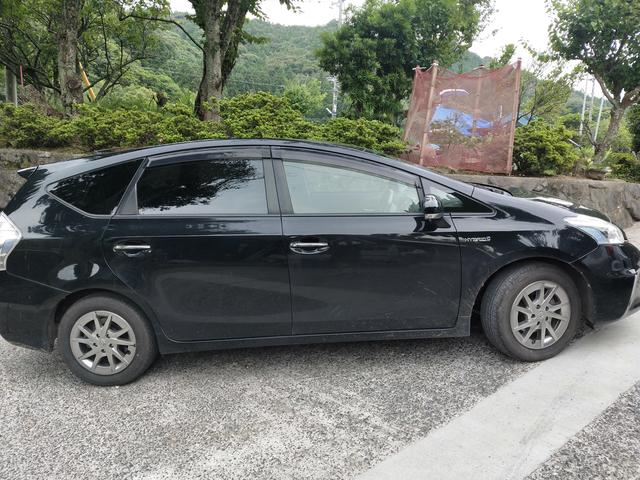 プリウス　アルファ