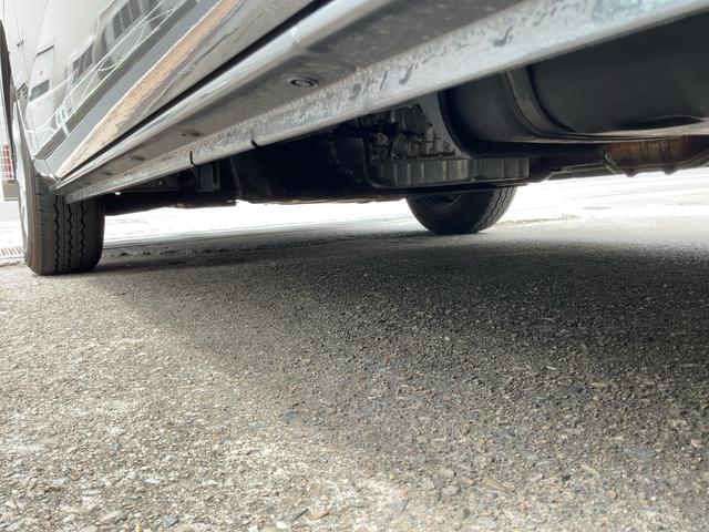 ハイエースバン