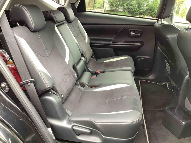 プリウス　アルファ