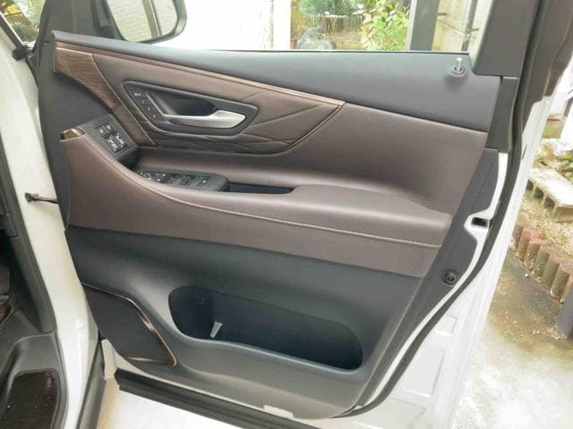 アルファード ハイブリッド