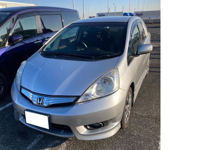 フィット　シャトル　ハイブリッド