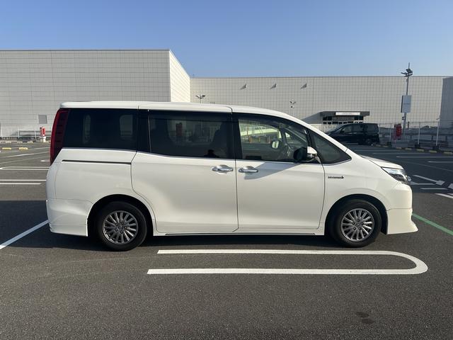 エスクァイア　ハイブリッド