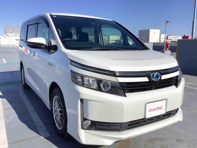 ヴォクシー　ハイブリッド