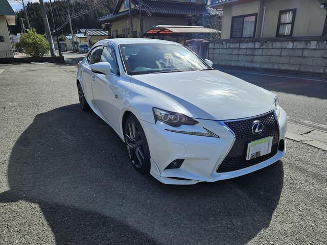 ＩＳ３００ｈＦスポーツ