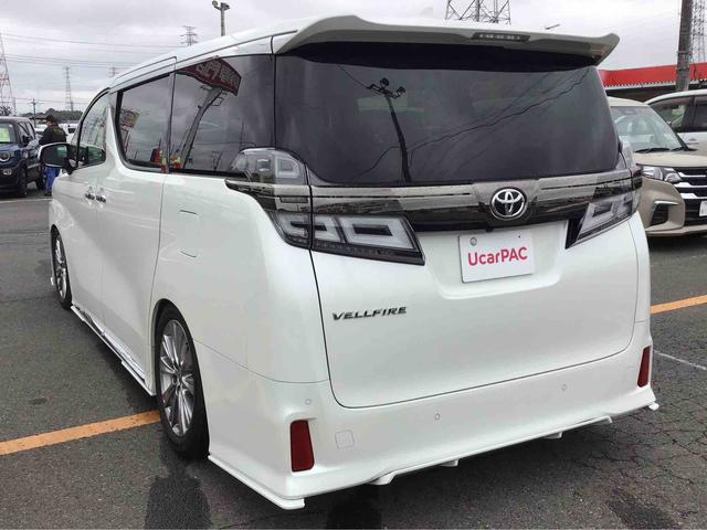 ヴェルファイア