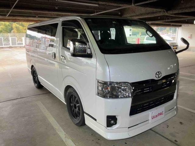 ハイエースバン