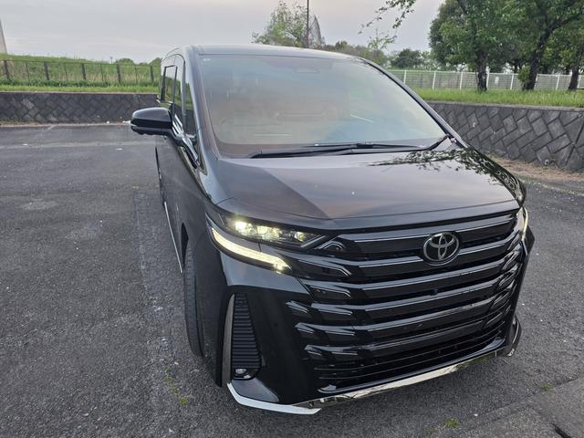 ヴェルファイア　ハイブリッドＺ　プレミア