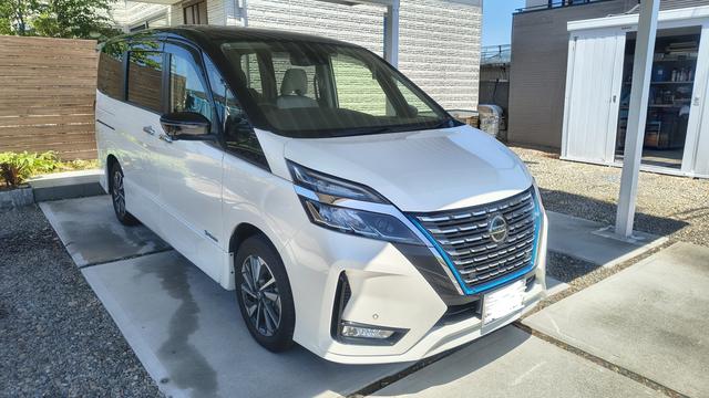 セレナｅ−ＰＯＷＥＲ　ハイウェイスター　Ｖ