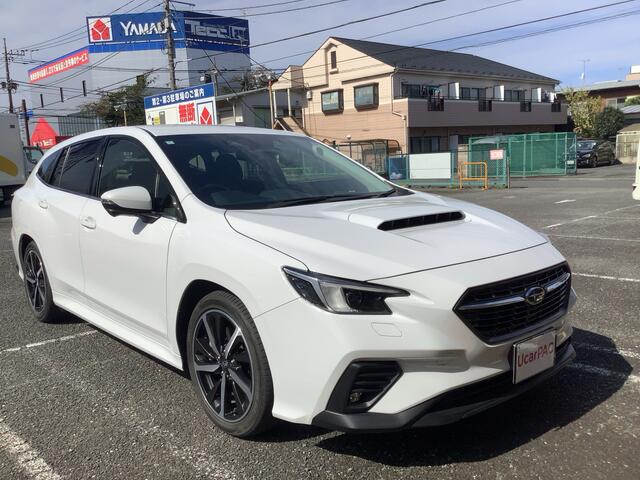 レヴォーグ
