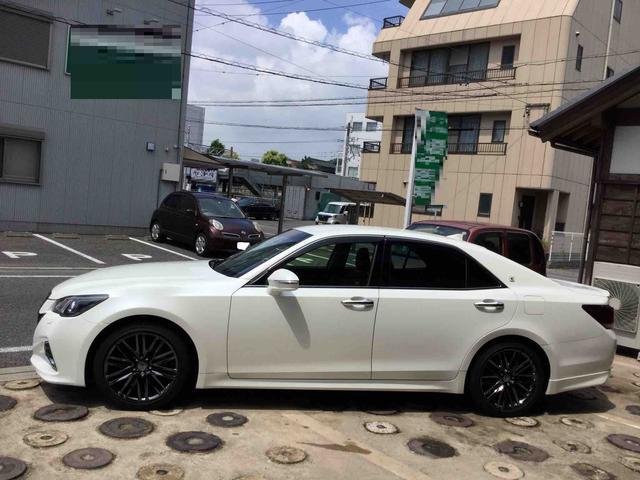 トヨタ クラウン