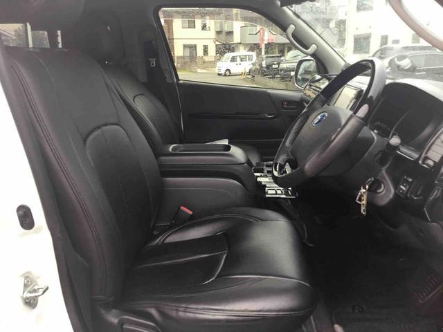 トヨタ ハイエースワゴン