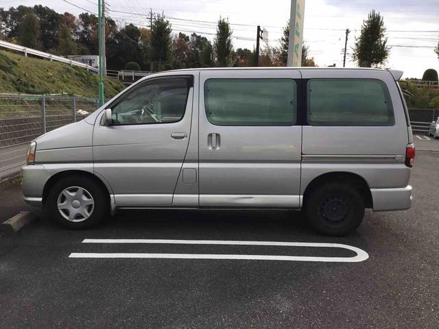 トヨタ レジアス