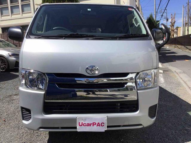 トヨタ ハイエースバン