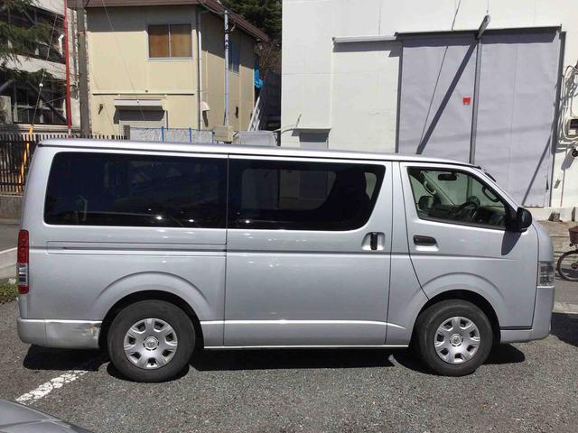 トヨタ ハイエースバン