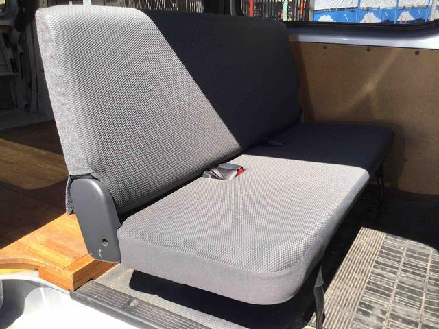 トヨタ ハイエースバン