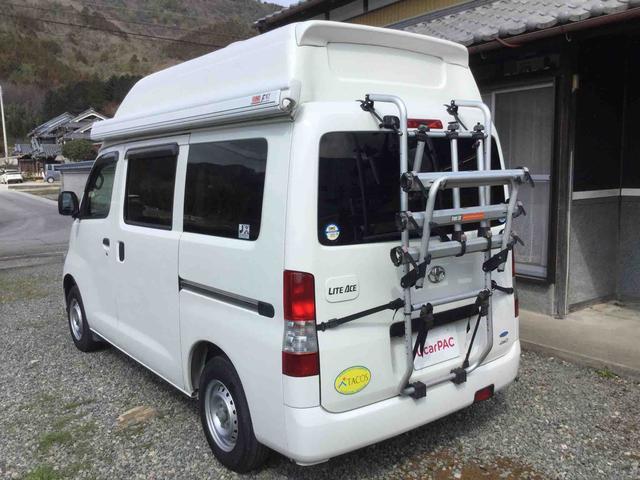 トヨタ ライトエースバン