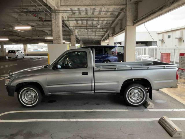 トヨタ ハイラックストラック