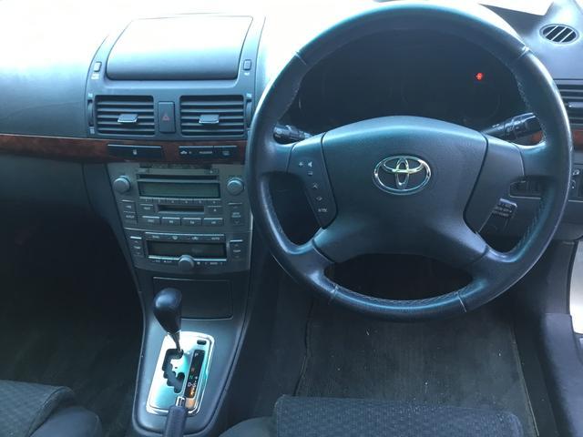 トヨタ アベンシスセダン