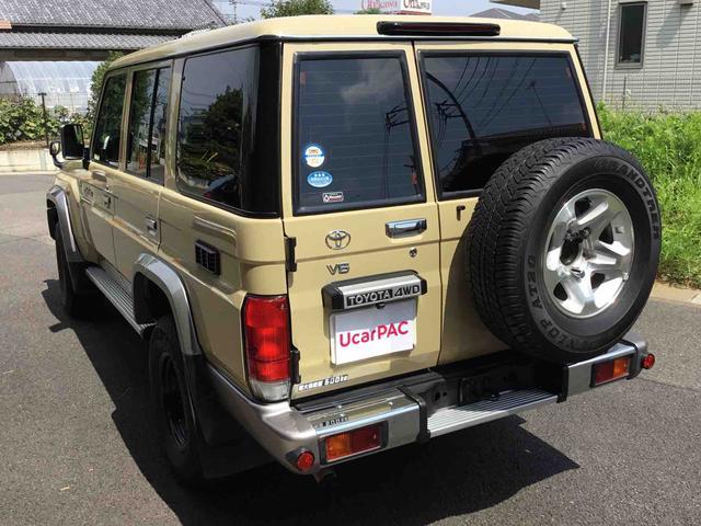トヨタ ランドクルーザーバン