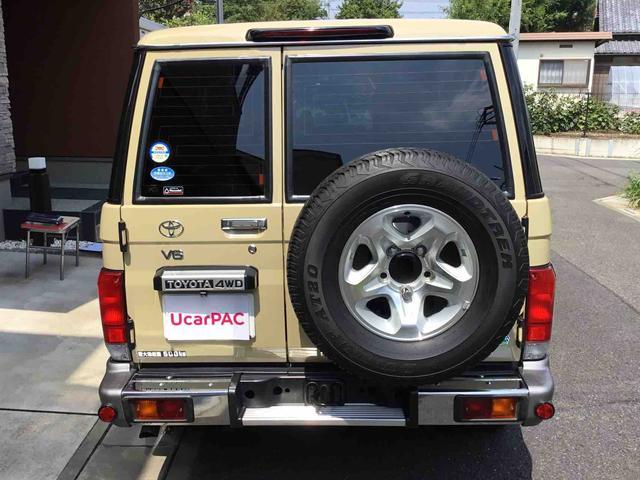 トヨタ ランドクルーザーバン