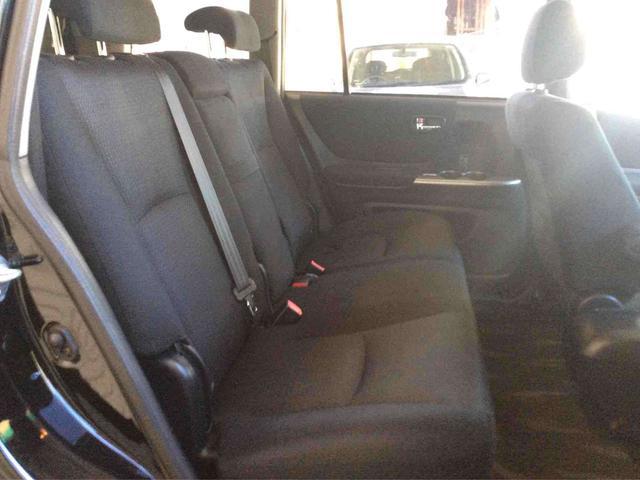 トヨタ クルーガー　ハイブリッド