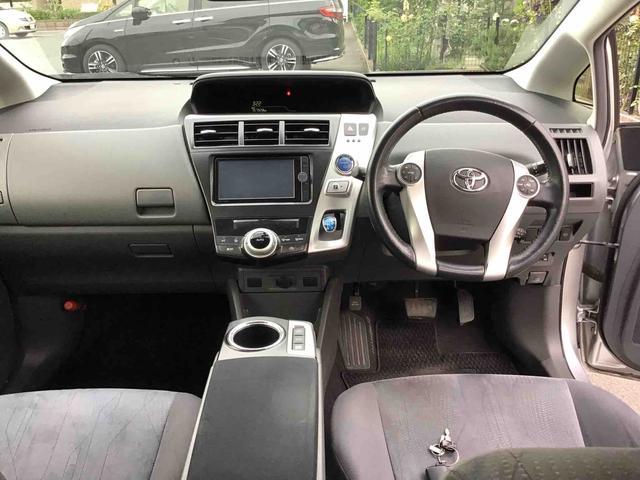 トヨタ プリウス　アルファ