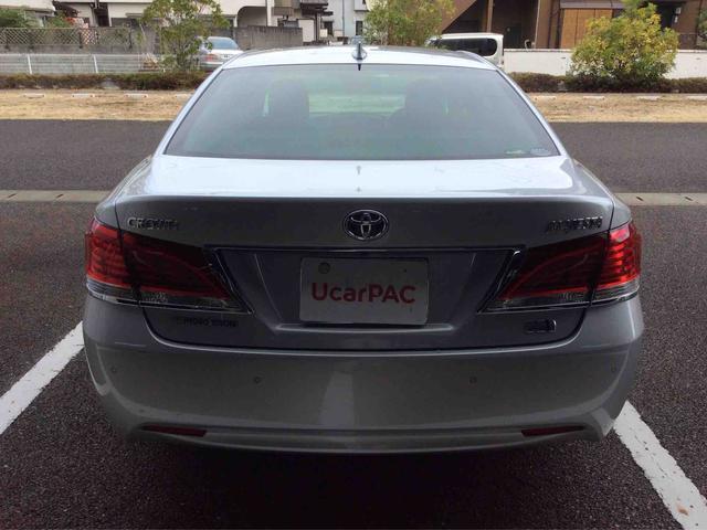 トヨタ クラウンマジェスタ　ハイブリッド