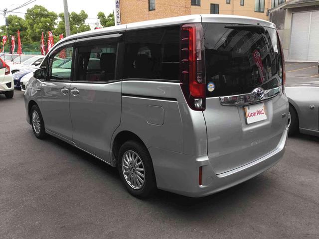 トヨタ ノア　ハイブリッド