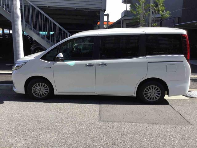 トヨタ エスクァイア　ハイブリッド