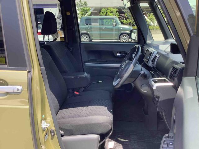 トヨタ ピクシス　メガ