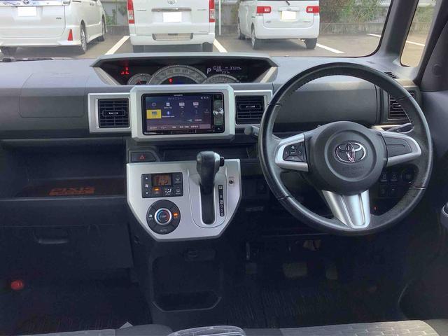 トヨタ ピクシス　メガ