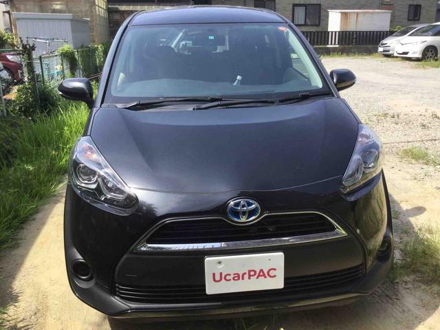 トヨタ シエンタ　ハイブリッド