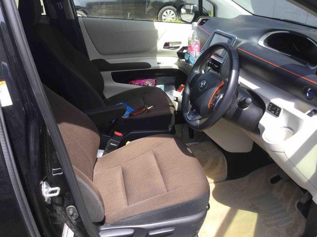 トヨタ シエンタ　ハイブリッド