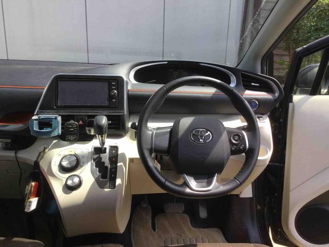 トヨタ シエンタ　ハイブリッド