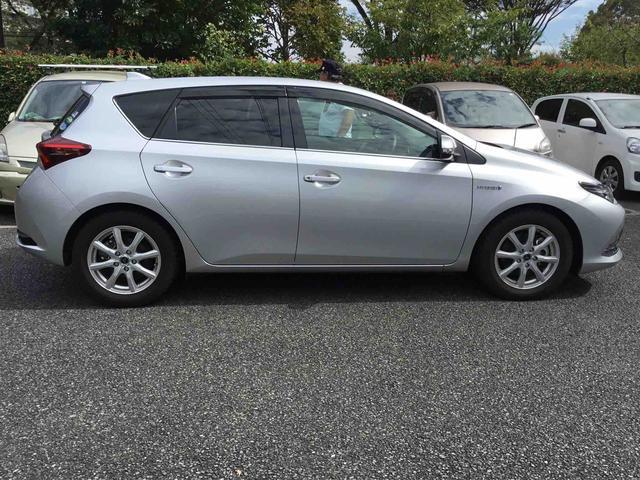 トヨタ オーリス　ハイブリッド