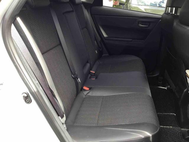 トヨタ オーリス　ハイブリッド