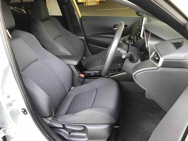 トヨタ カローラスポーツ