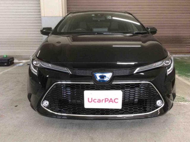 トヨタ カローラ　ツーリング　ハイブリッド