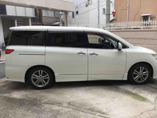 日産 エルグランド