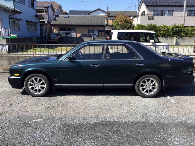 日産 セドリック