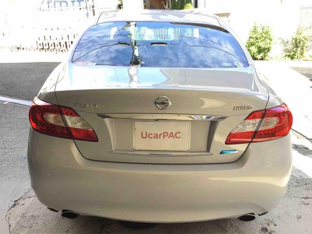 日産 フーガ　ハイブリッド