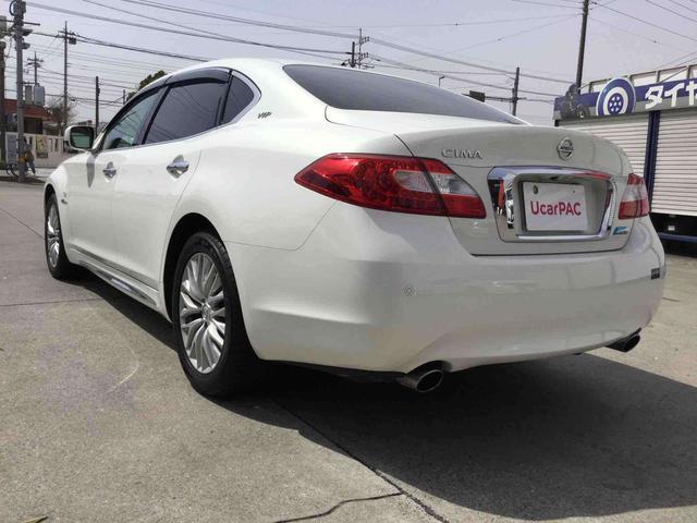 日産 シーマ　ハイブリッド