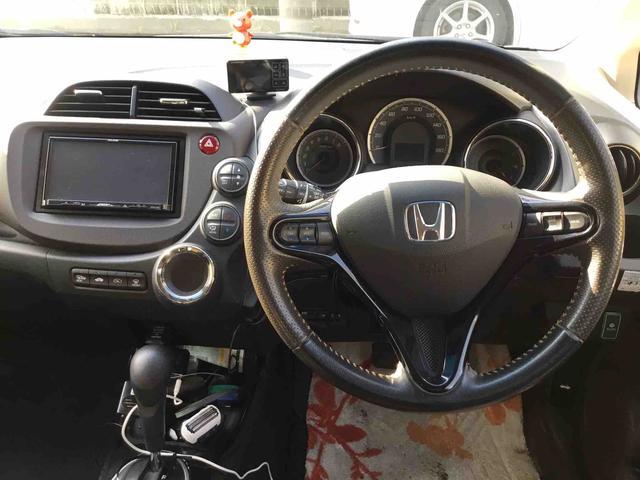 ホンダ フィット　シャトル