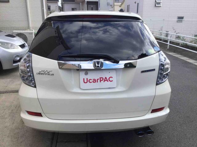 ホンダ フィット　シャトル　ハイブリッド