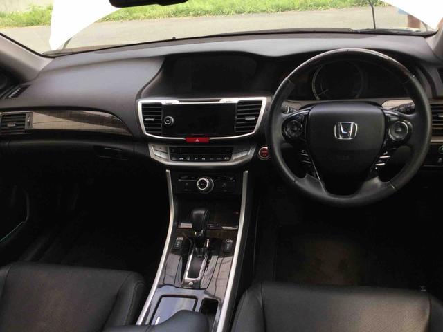 ホンダ アコード　ハイブリッド