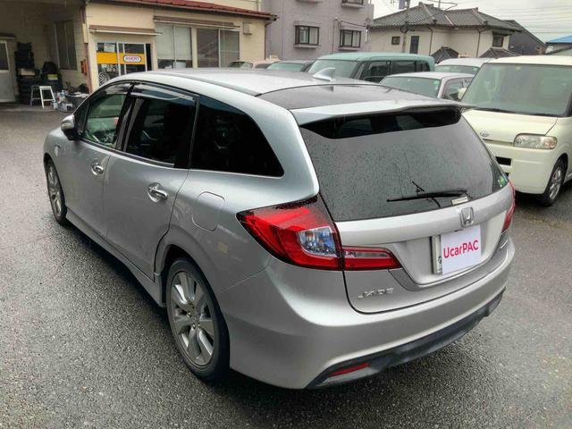 ホンダ ジェイド　ハイブリッド