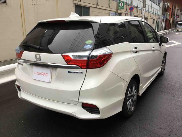 ホンダ シャトル　ハイブリッド