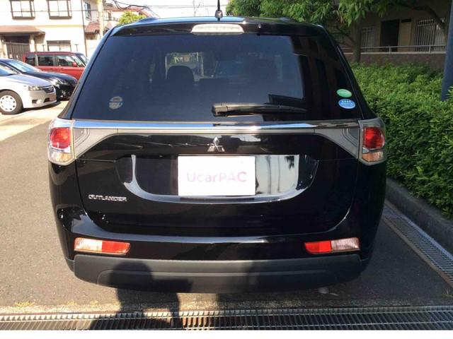 三菱 アウトランダー