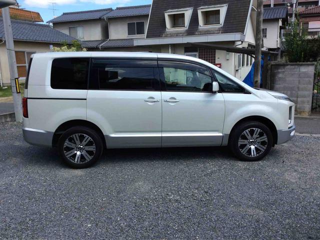 三菱 デリカ　Ｄ：５